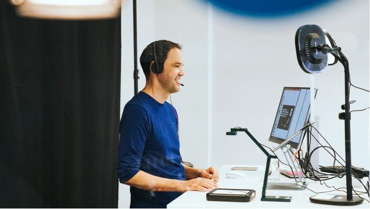 Fokus auf Andy Weber während eines Seminars